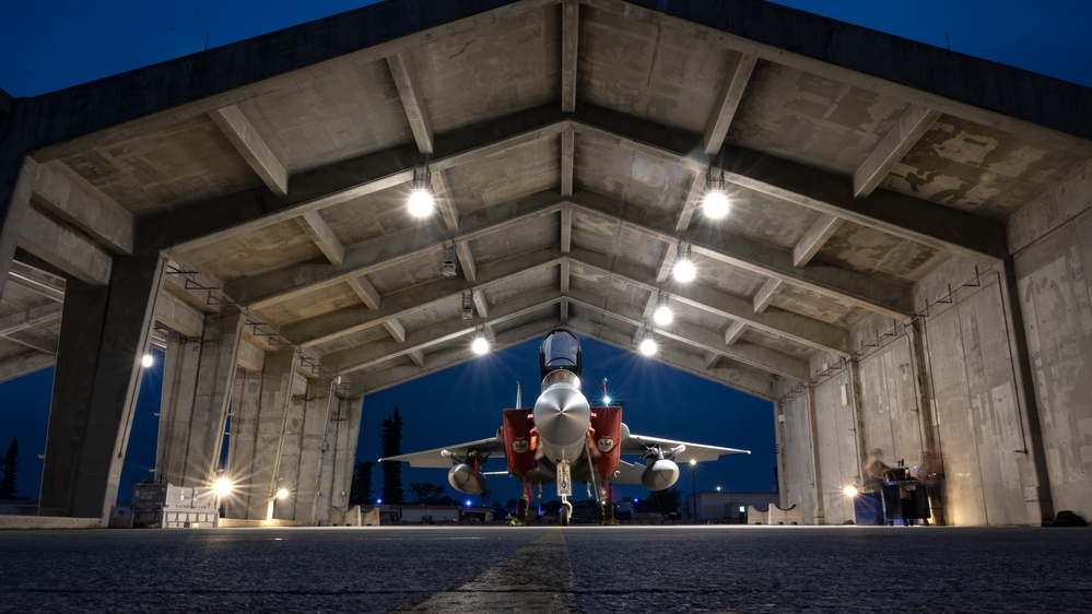 F-15C night flying, readiness around the clock