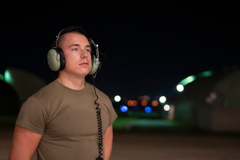 F-15C night flying, readiness around the clock