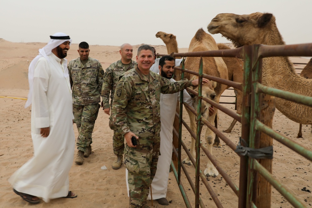 369th Sustainment Brigade Socializes With Kuwaiti Leaders