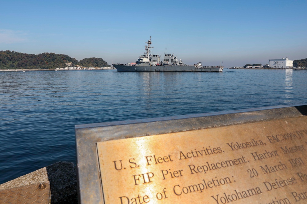 USS Higgins Returns to Yokosuka after 6-Month Deployment