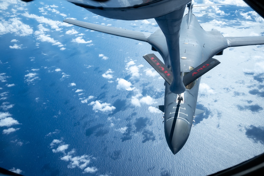 DVIDS - Images - B-1B Lancers, A-10C Thunderbolts Fly Aerial ...