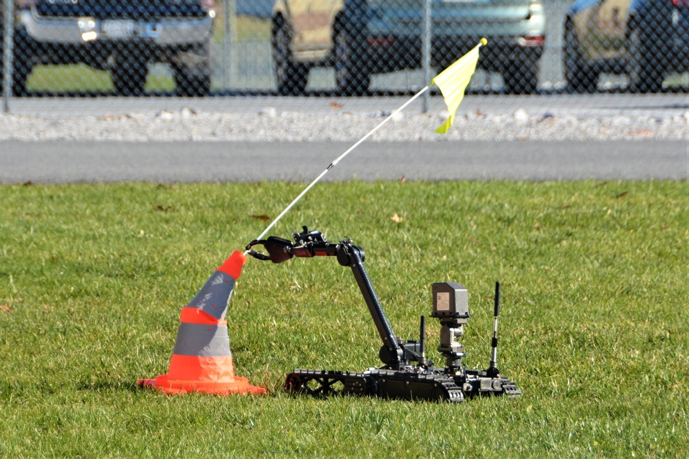 Pa. Guard Soldiers train with new robotic system