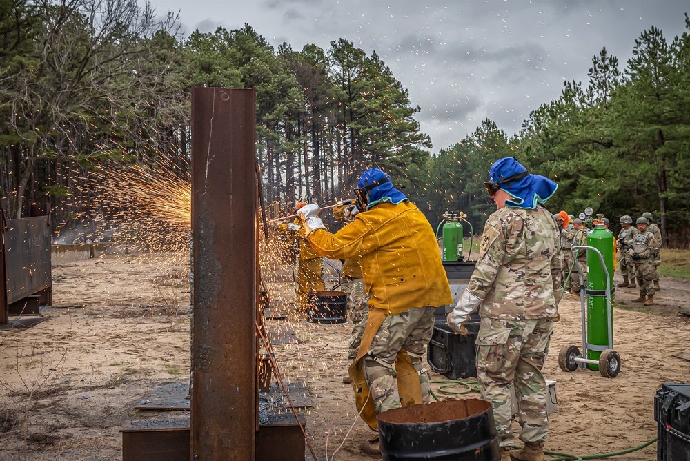 31st Engineer Battalion Exothermic Breaching at Fort Leonard Wood