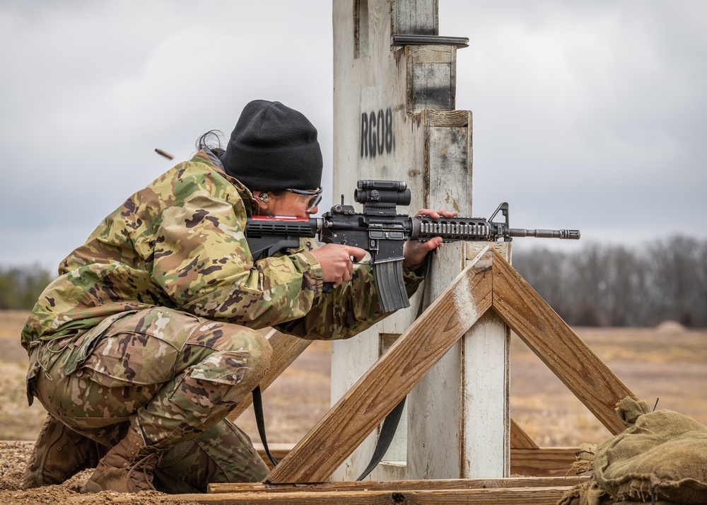 Weapons training during White Phase of basic combat training