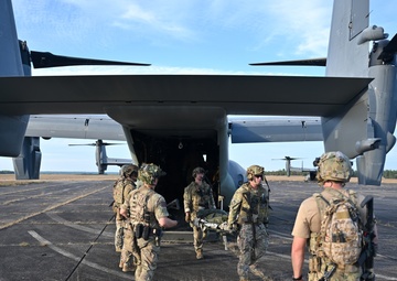 SOST Graduate Pipeline Students from Joint SOF Exercise