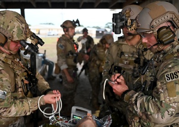 SOST Graduate Pipeline Students from Joint SOF Exercise