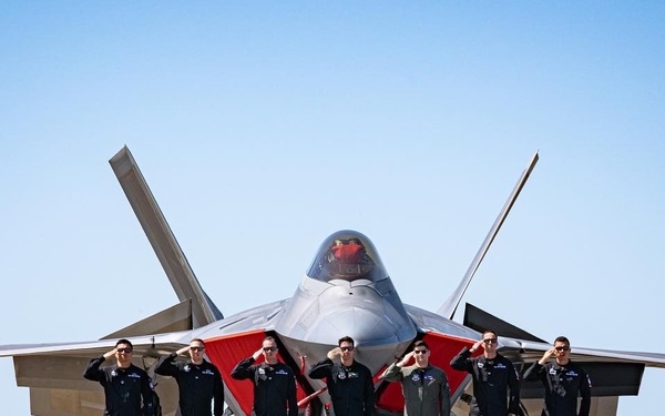 Tampa Bay Air Fest - F-22 Demo Team