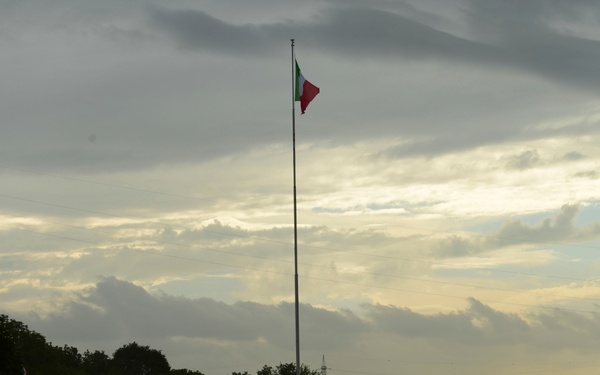 Italian Military Members Honor Fallen Soldiers on Armed Forces Day