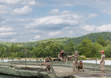 Army’s newest bridge crewmembers learn their specialty at Fort Leonard Wood