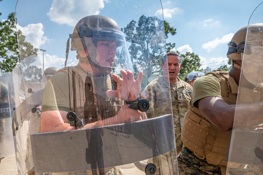 Soldiers, Marines train side by side to become Corrections and Detention Specialists