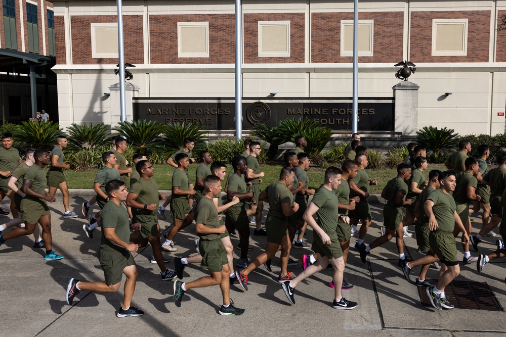 MARFORRES and MARFORSOUTH Marines and Sailors Celebrate the Marine Corps’ 247th Birthday with a Motivational Run