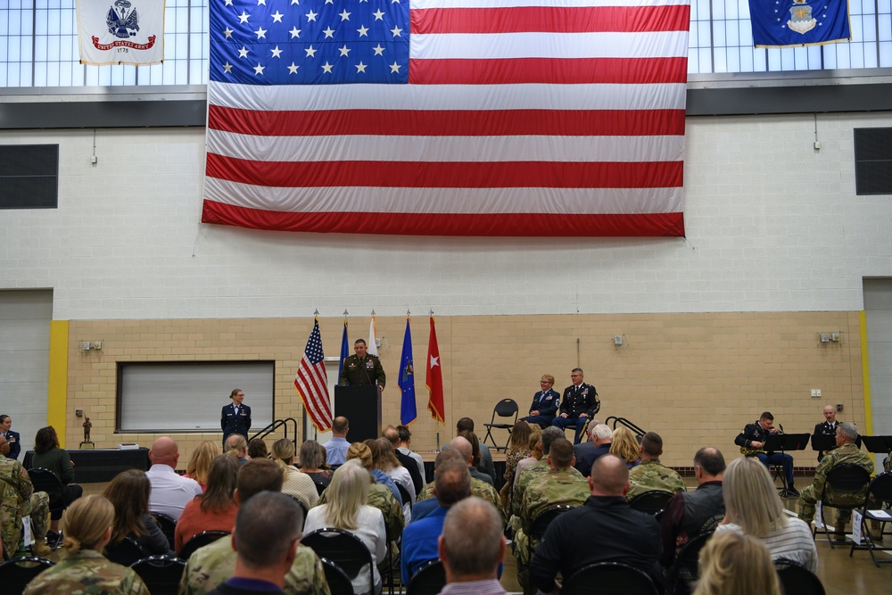 Change of Responsibility for Minnesota's Command Senior Enlisted Leader