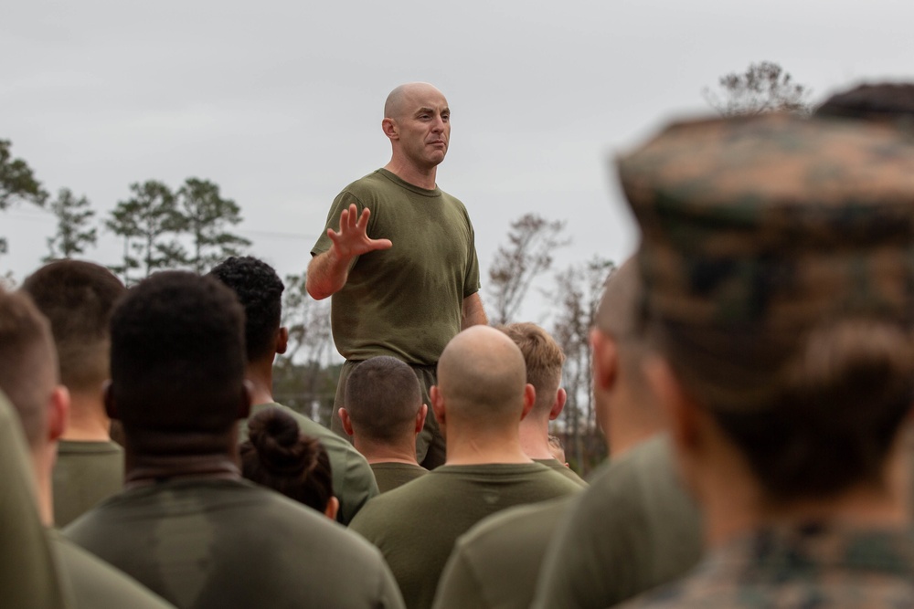 2nd MAW's Motivational Run for 247th Marine Corps Birthday