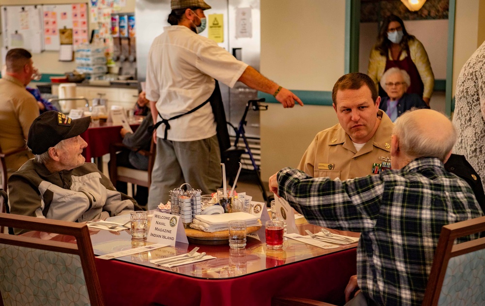 Sailors Visit Veterans at Sherwood Assisted Living