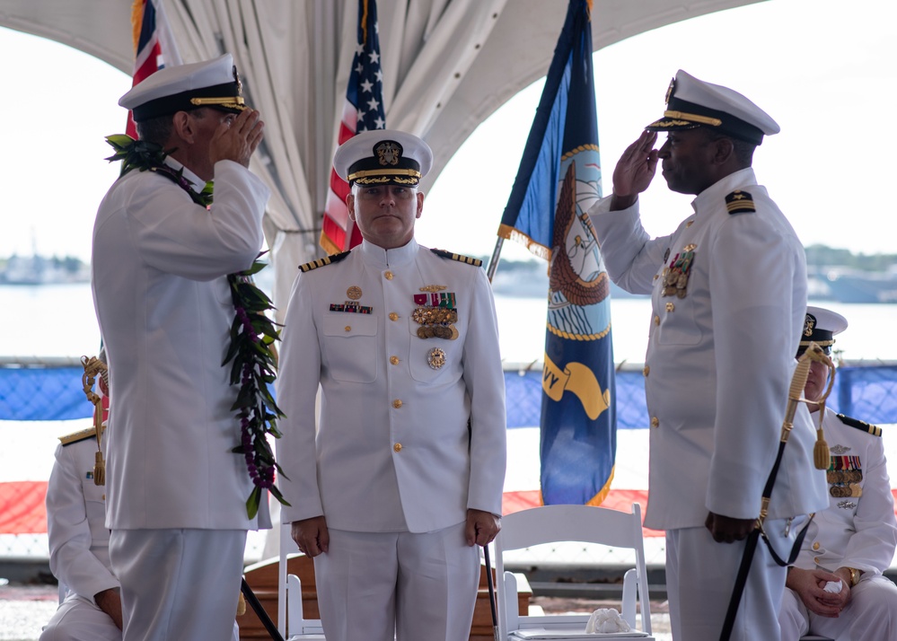 USS Minnesota Changes Command