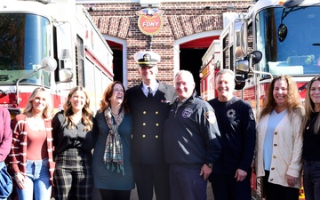 USS Arlington honors Firehouses and Firemen in Veterans Week