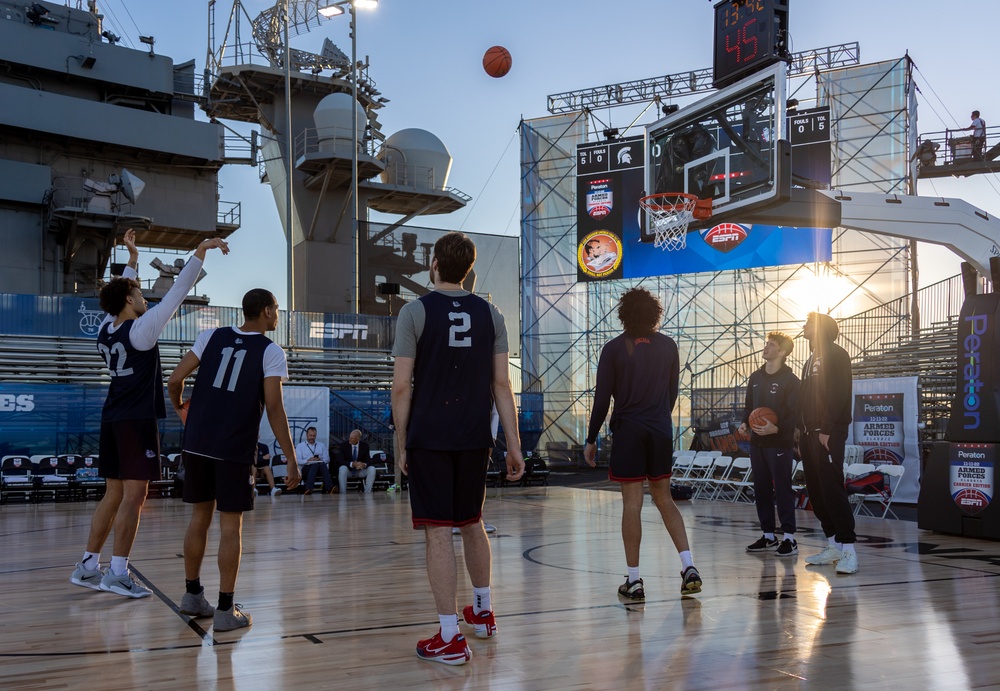 USS Abraham Lincoln hosts the 2022 ESPN Armed Forces Classic - Carrier Edition