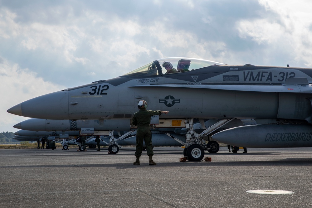 VMFA-312 Hornets Arrive in Nyutabaru