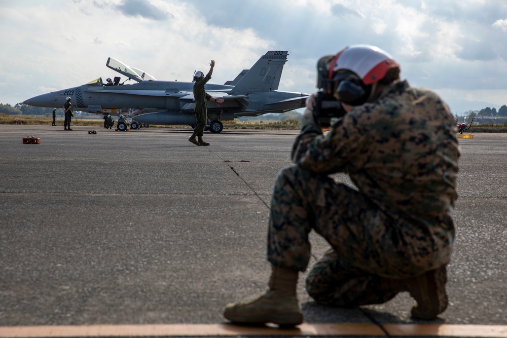 VMFA-312 Hornets Arrive in Nyutabaru