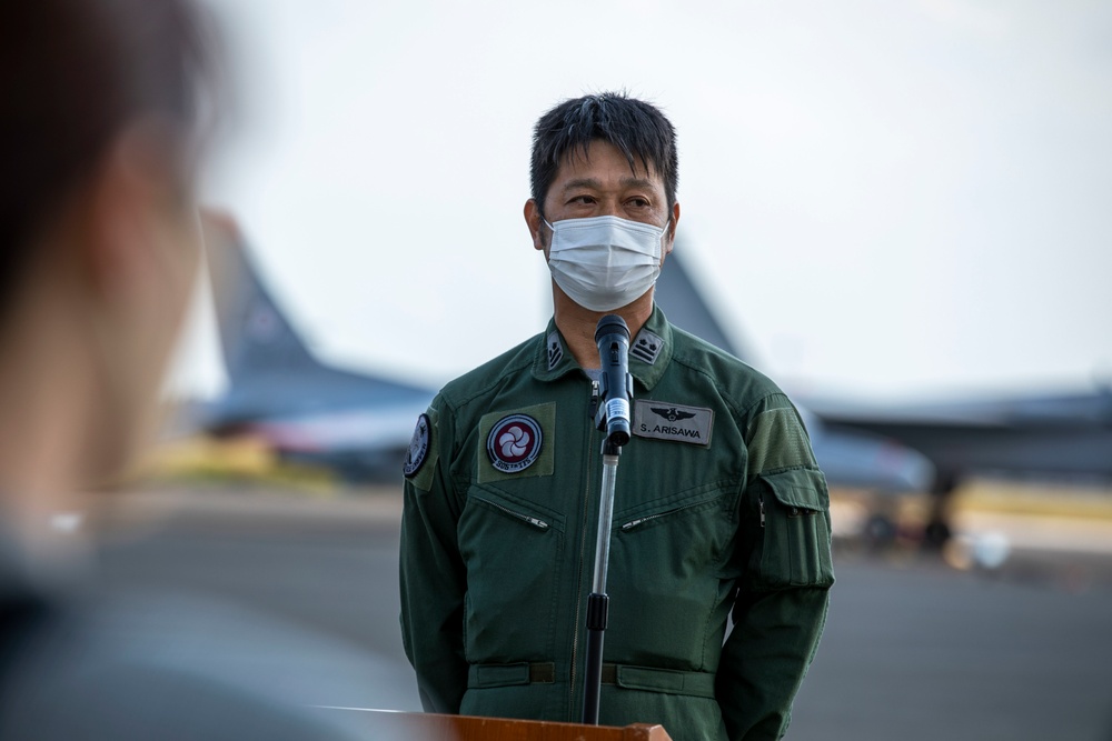 VMFA-312 Hornets Arrive in Nyutabaru