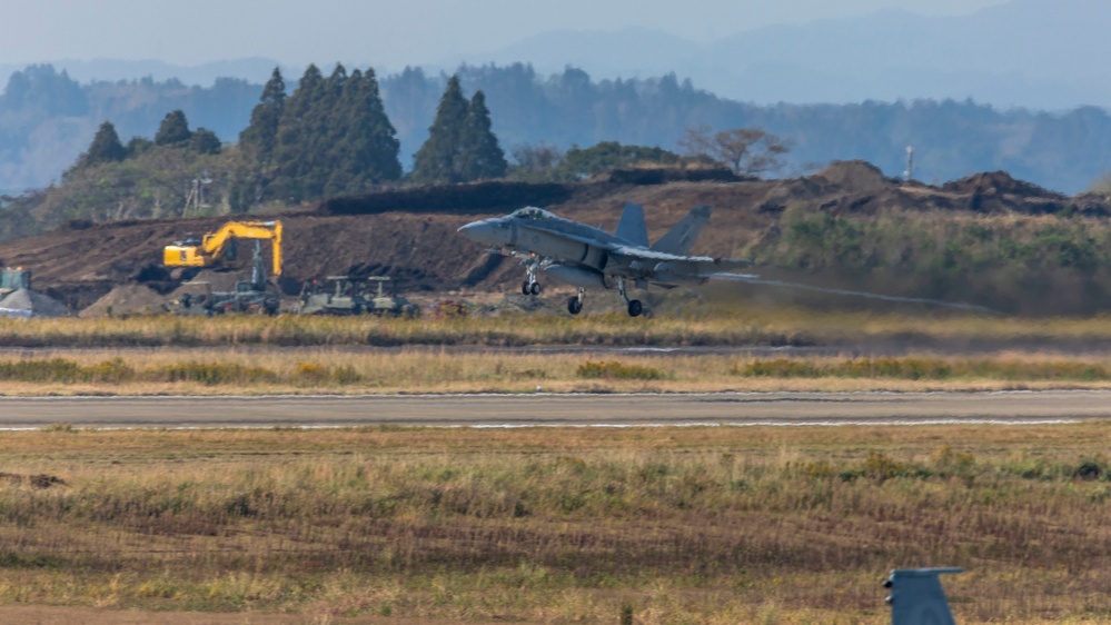 VMFA-312 Begin ATR Flight-Ops in Nyutabaru