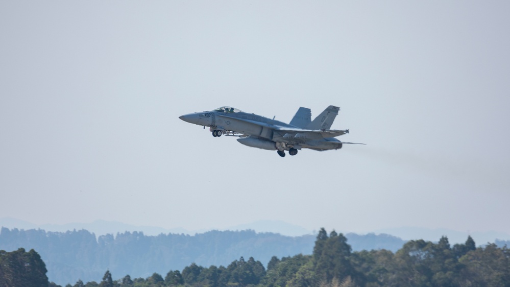 VMFA-312 Begin ATR Flight-Ops in Nyutabaru