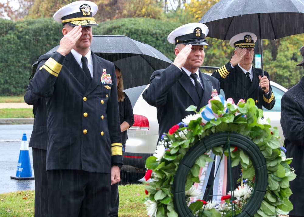 NAVFAC HQ Holds Wreath Laying Ceremony in Honor of Veteran’s Day