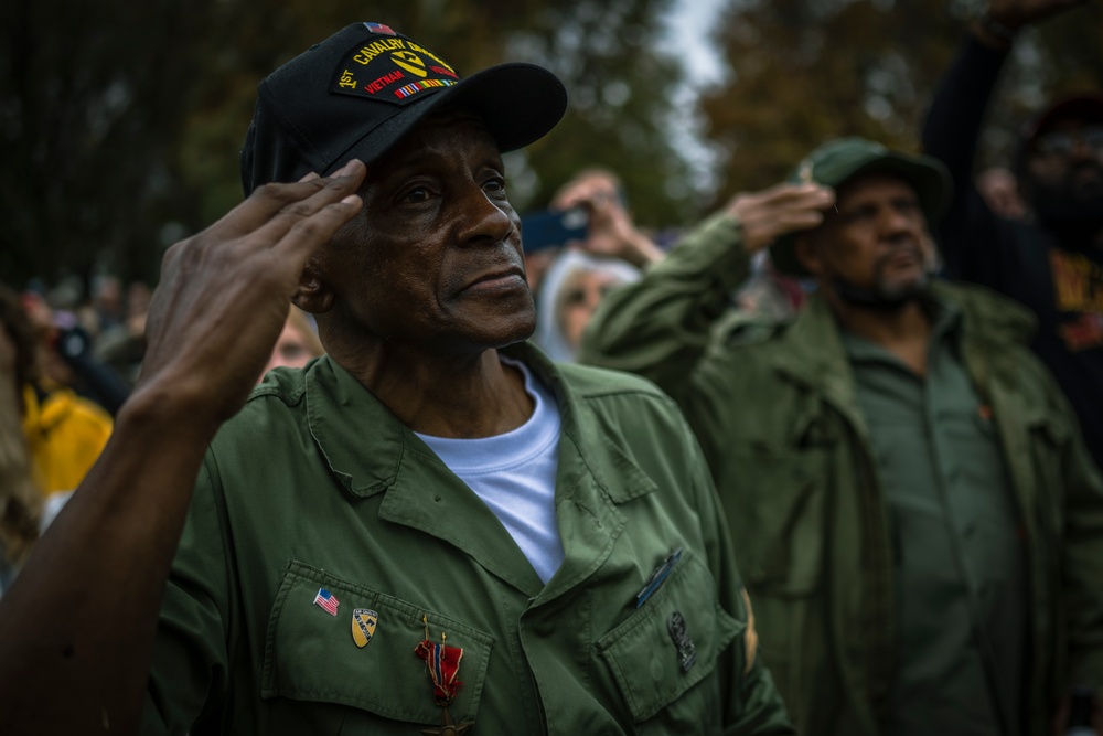 SECDEF Attends Veterans Day Observance at the Vietnam Veterans Memorial