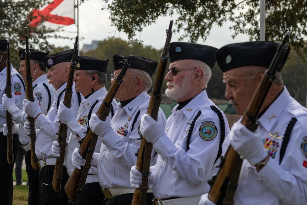 Veterans day 2024 parade in bakersfield