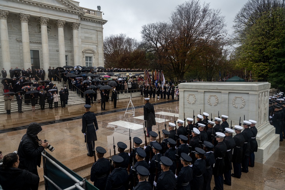 SECDEF Attends Annual National Veterans Day Observance Ceremony at Arlington National Cemetery