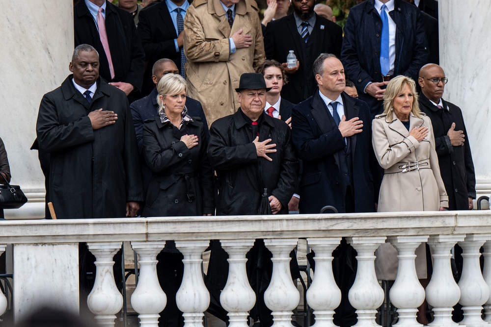 SECDEF Attends Annual National Veterans Day Observance Ceremony at Arlington National Cemetery