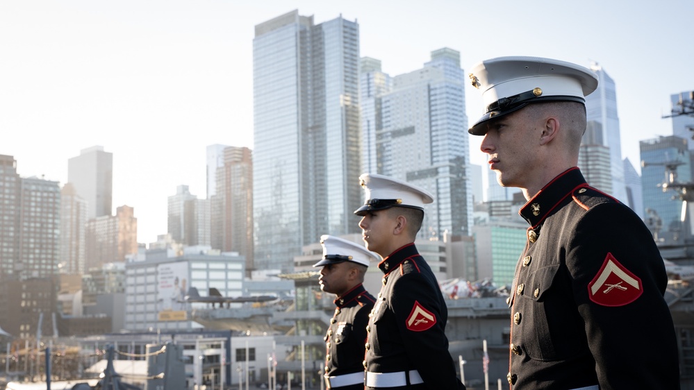 USS Arlington Arrives in New York City