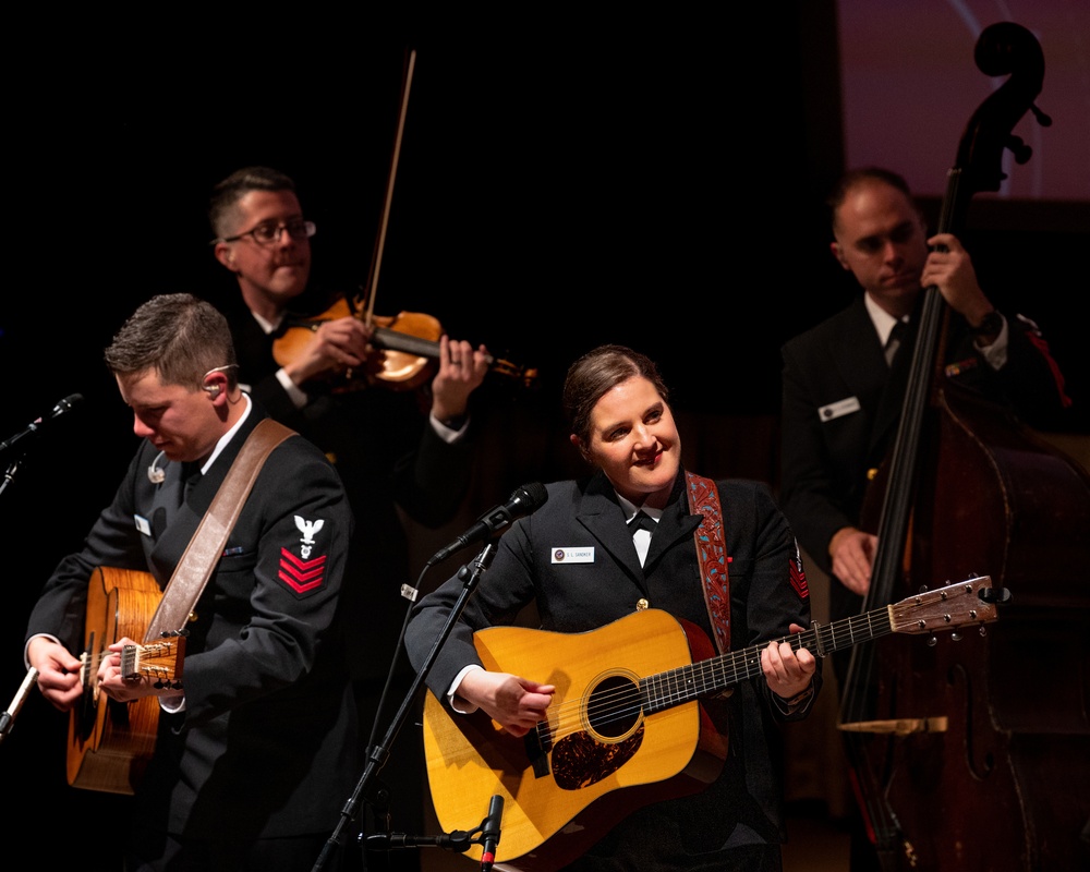 Country Current performs at the National Gallery of Art