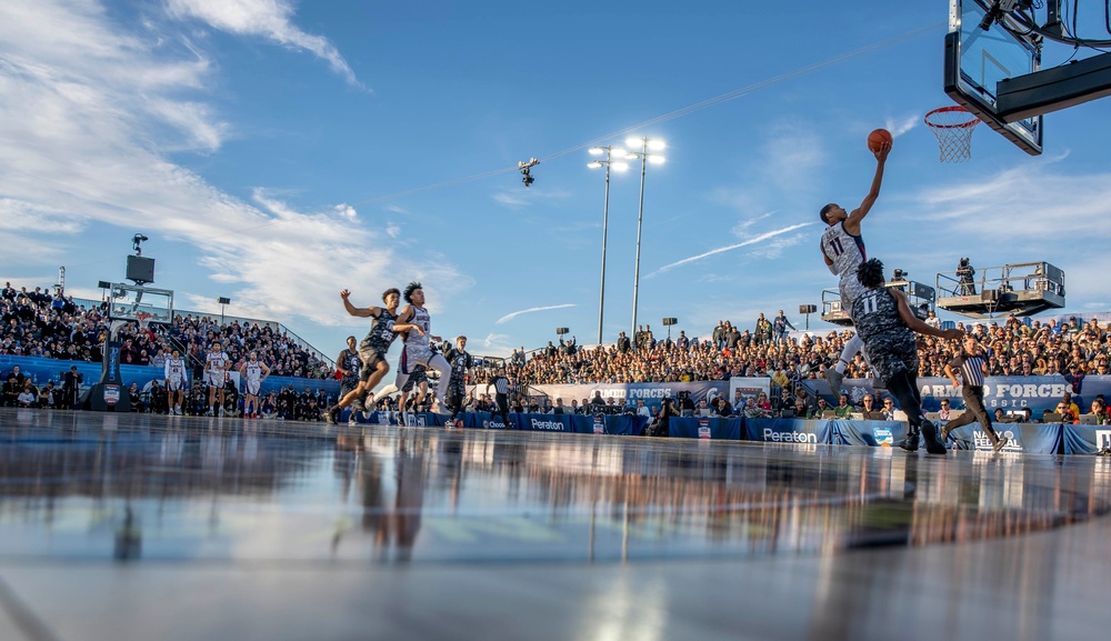 Abraham Lincoln hosts the 2022 ESPN Armed Forces Classic - Carrier Edition