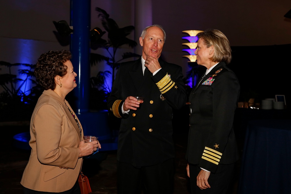 Abraham Lincoln attends Armed Forces Classic - Carrier Edition celebration dinner