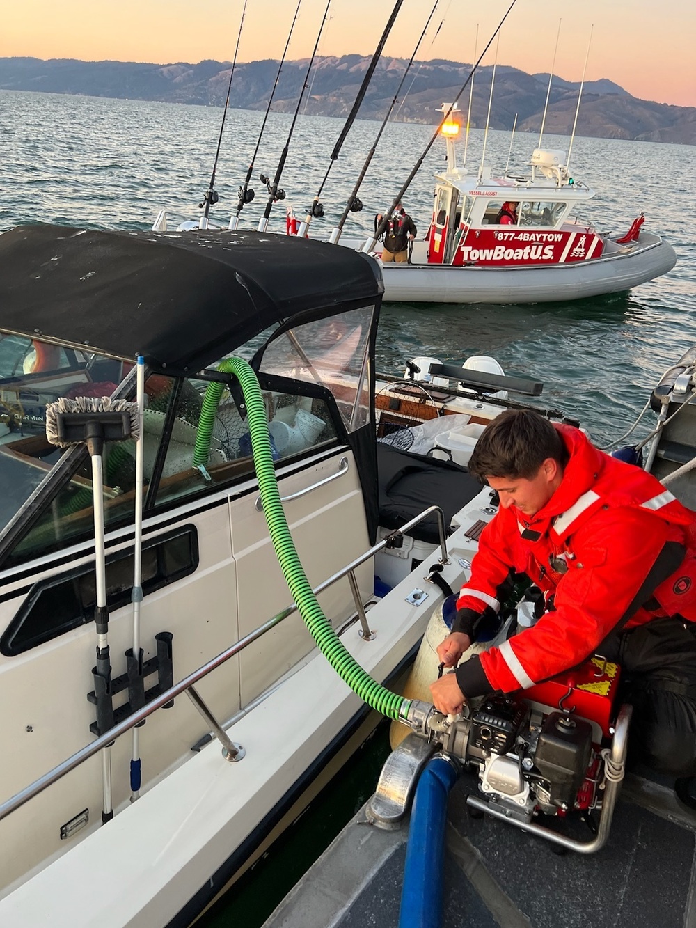 Coast Guard rescues 7 approximately five miles West of Muir Beach