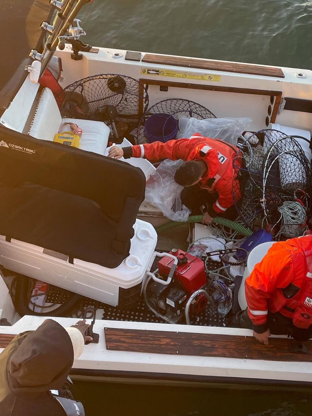 Coast Guard rescues 7 approximately five miles West of Muir Beach