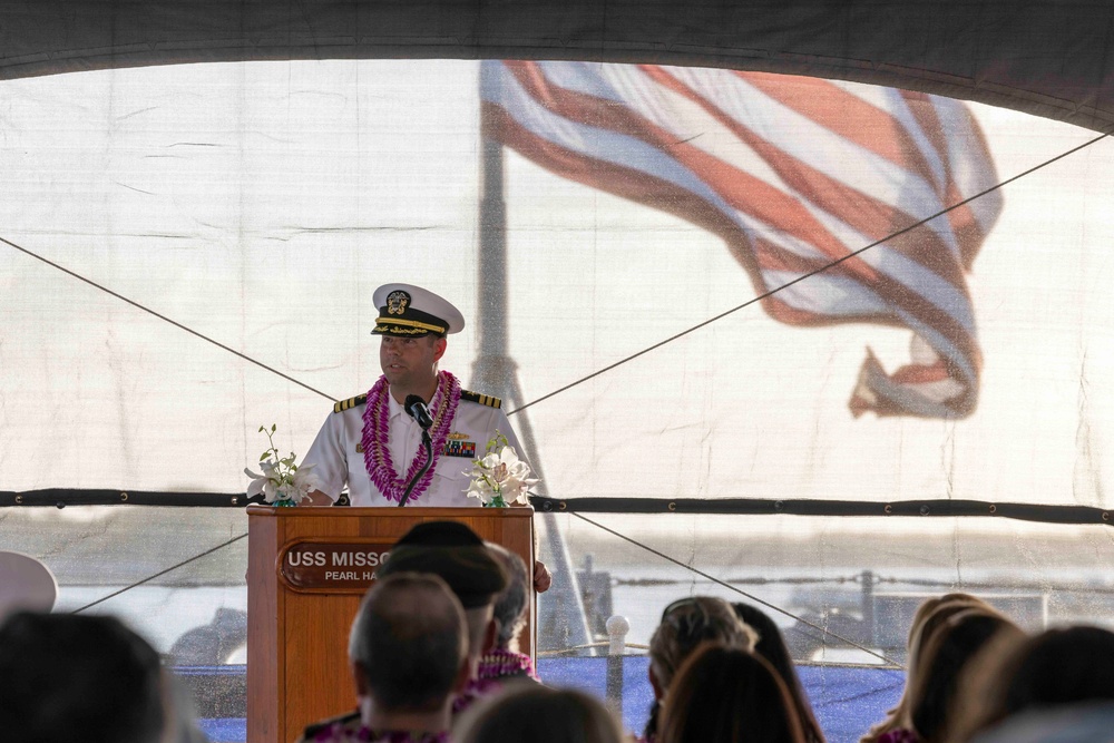 USS Missouri Memorial Association Hosts Veteran's Day Sunset Ceremony