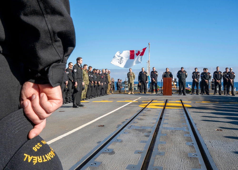 2nd Fleet vice commander visits HMCS Montreal (FFH 336)