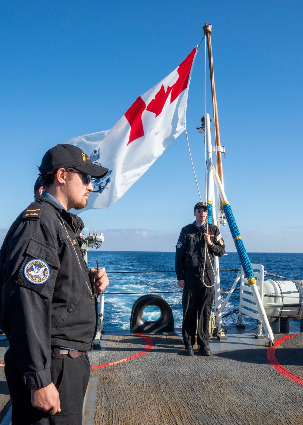 2nd Fleet vice commander visits HMCS Montreal (FFH 336)