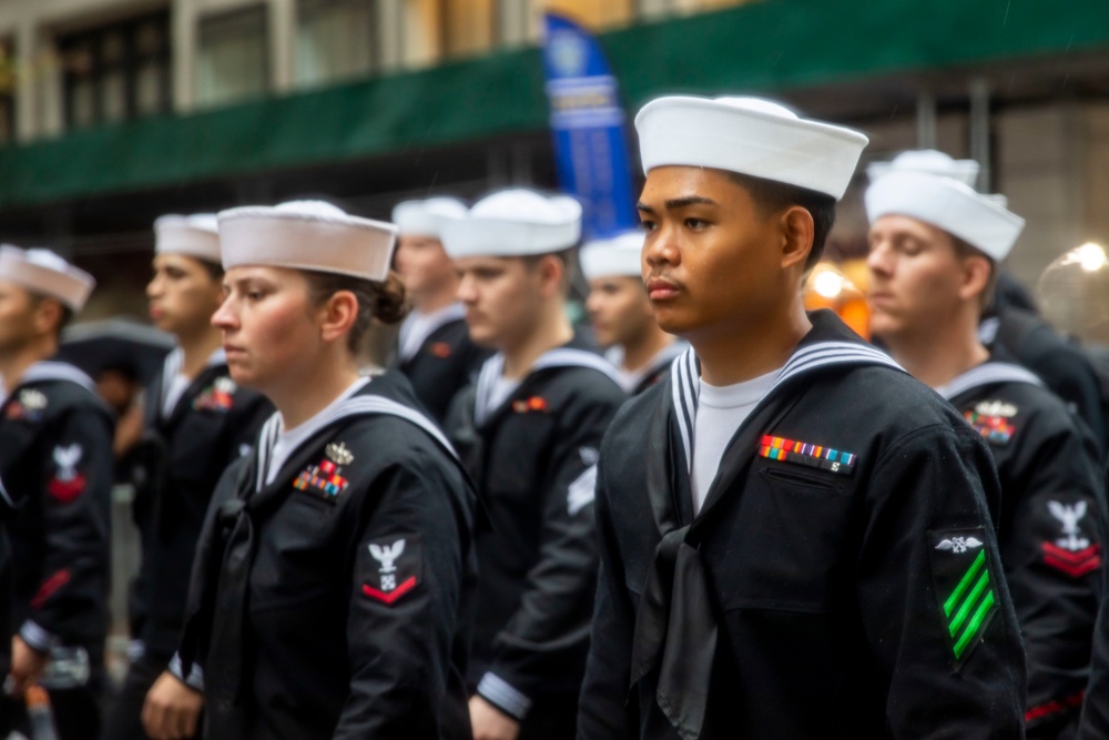 USS Arlington Sailors; II MEF Marines participate in New York City Veterans Day Parade