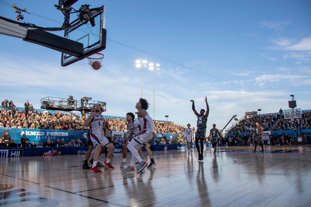 USS Abraham Lincoln hosts the 2022 ESPN Armed Forces Classic – Carrier Edition