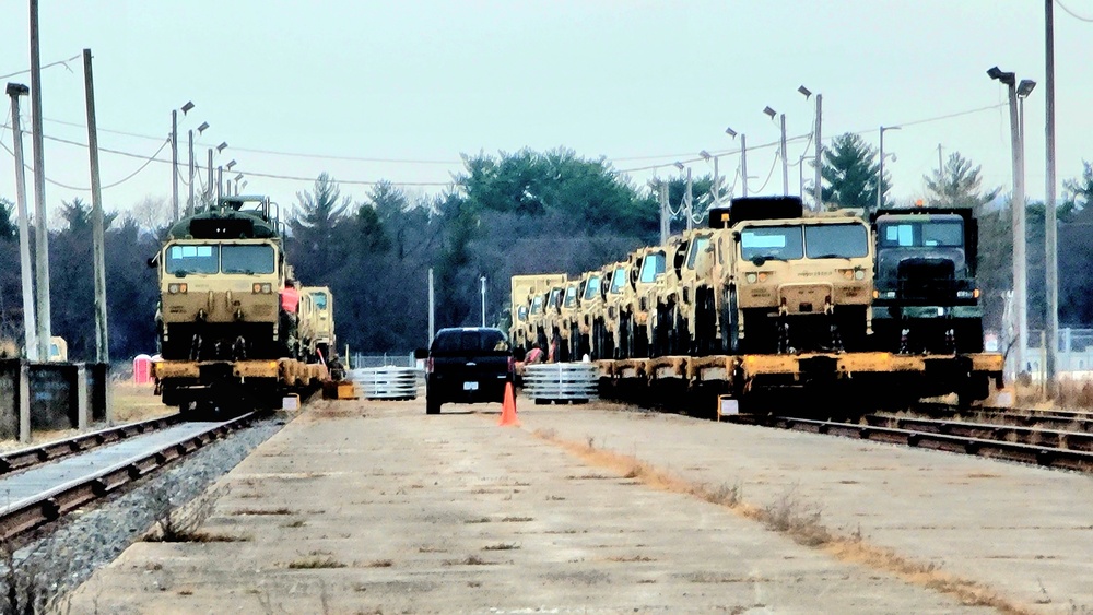 411th Engineer Company equipment deployment by rail movement at Fort McCoy