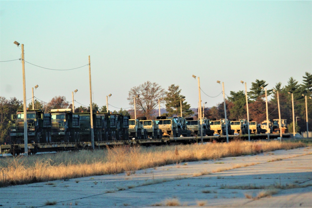 Fort McCoy supports rail movement for Army Reserve’s 411th Engineer Company