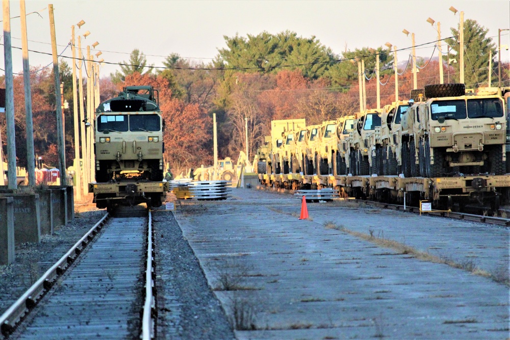 Fort McCoy supports rail movement for Army Reserve’s 411th Engineer Company