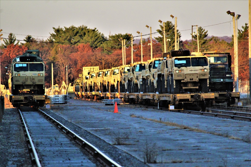 Fort McCoy supports rail movement for Army Reserve’s 411th Engineer Company