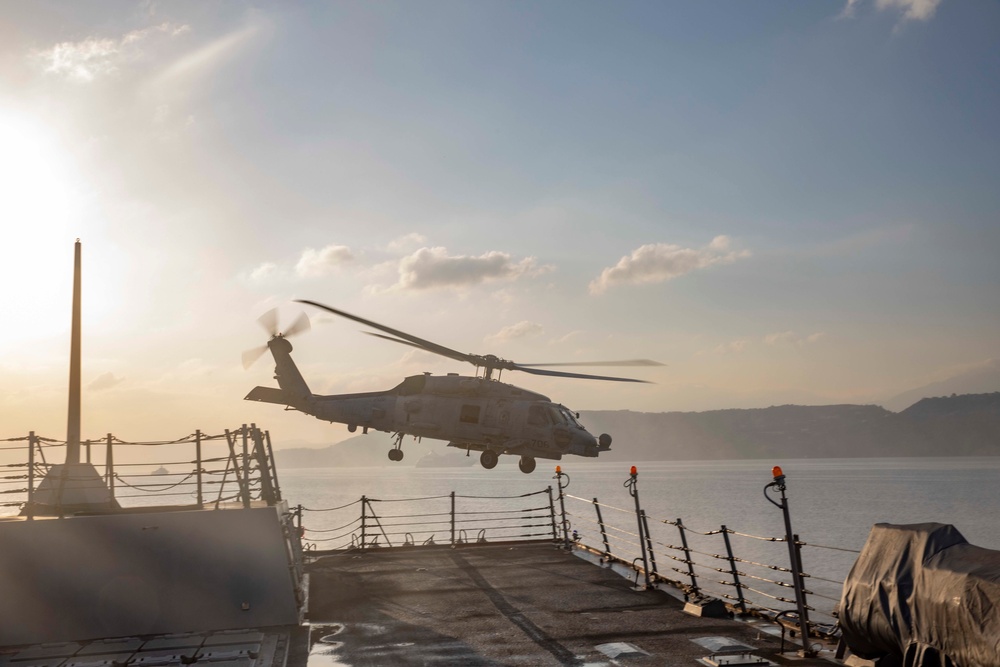 USS Farragut (DDG 99) Daily Operations