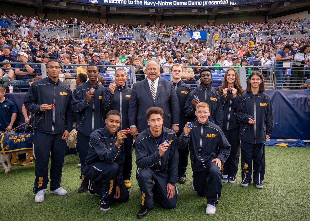 Future Sailors sworn in by SECNAV at Navy-Notre Dame Game