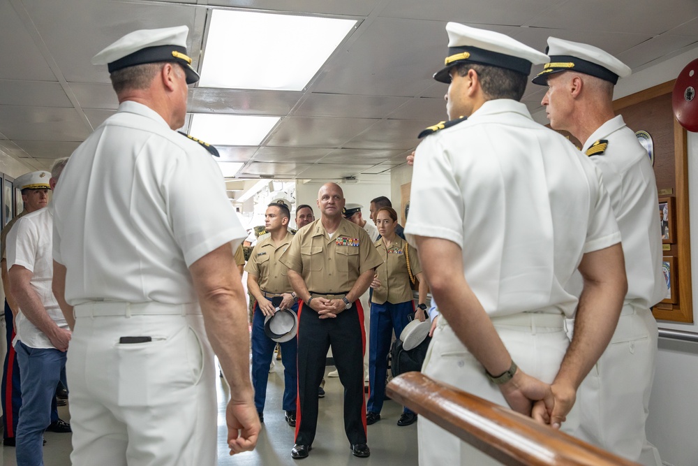 Lt. Gen. David Bellon visits USNS Comfort during Continuing Promise 2022