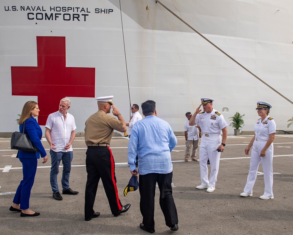 DV Tour of USNS Comfort